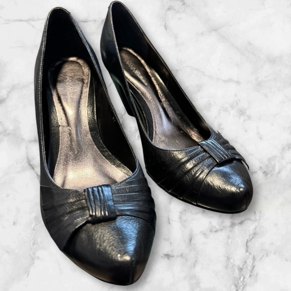 💟💎Vianni Vintage Black Leather High Heels - Picture 3 of 15